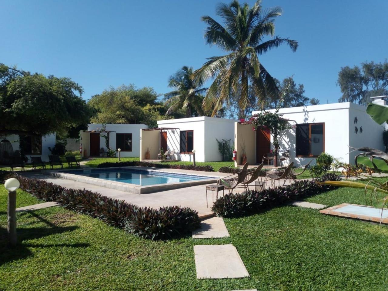 Telvina Beach Lodge ビランクロス エクステリア 写真