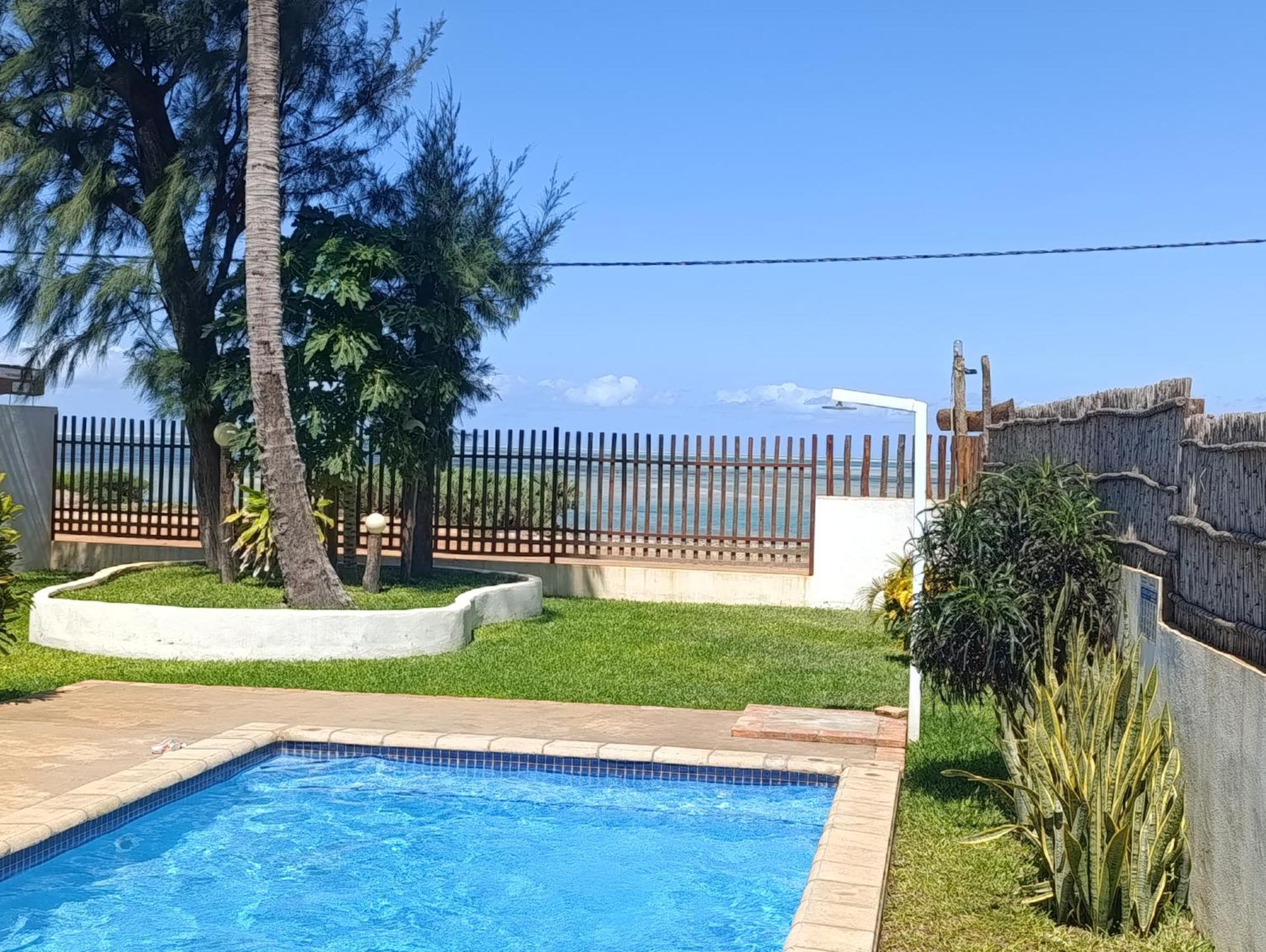 Telvina Beach Lodge ビランクロス エクステリア 写真